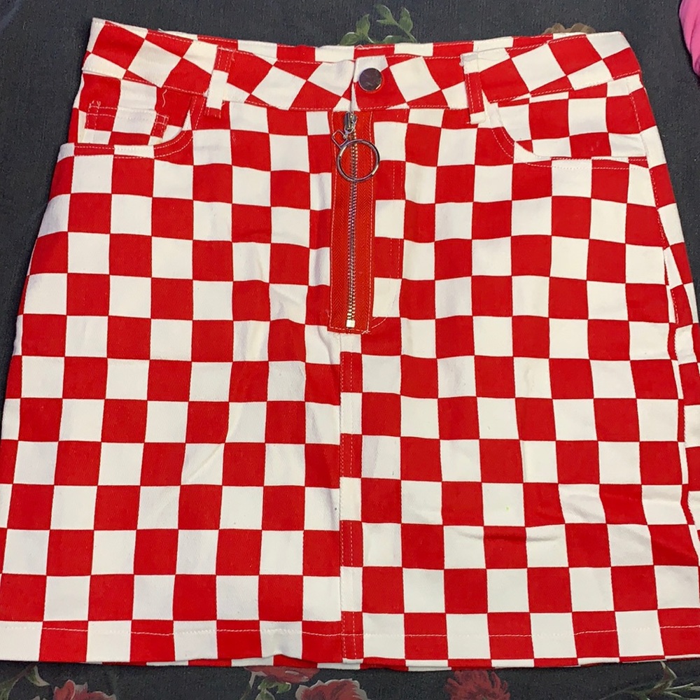 CHECKERBOARD SKIRT RED & WHITE